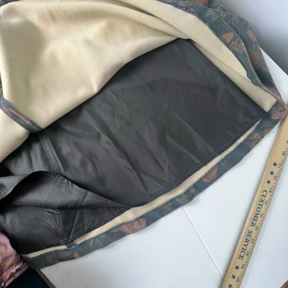 Modcloth Floral A-Line Skirt in Gray and Brown - Picture 7 of 7